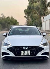 HYUNDAI SONATA, موديل 2021  حادثه دعاميه خلفيه بدون دواخل وبدون ايرباك...