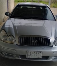 سوناتا ٢٠٠٤ • ٤ سلندر • سنتر لوك ريموت