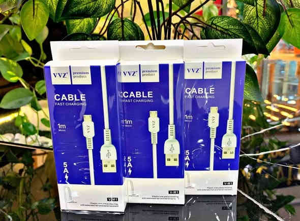 كماليات الأنيق اليوم العرض غير وفرنالكم كبل شحن اصلي  تايبسي وكلاكسي فقط ب الف دينار ب 1000 دينار فقط كلمة الله يرزقك للثواب العنوان بابل محاويل ناحية الإمام مرقد الأمام محمد بن الحسن الاسمر ع جمله اكووو ***********
