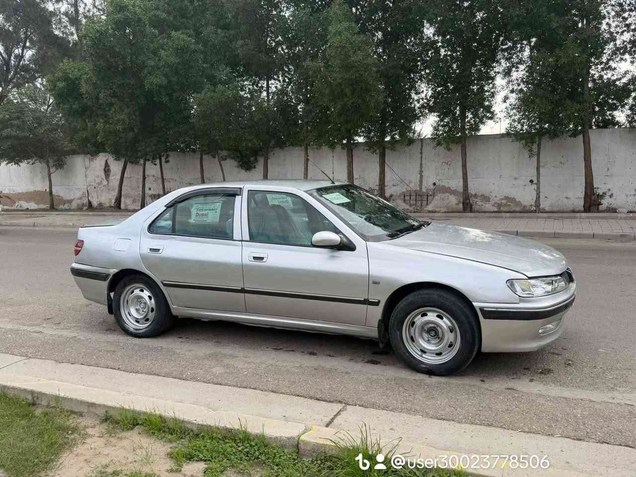 بيجو 406 موديل 2001  للبيع السعر 29 ورقه قفل قفل رقم بغداد الجديد تحويل مباشر كير مكينه خير من الله كير عادي داخل نضيف مصبوغه حزام بيها ضربه بالجنطه سياره جاهزه ومناسبه بالخير عل ياخذها مكاني العامريه *********** بغداد, العراق
