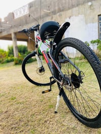 بايسكل رياضي جديد كامل مكمل بس بي العكرب امبدل وبي نوعين: كشن طبي ورئي...