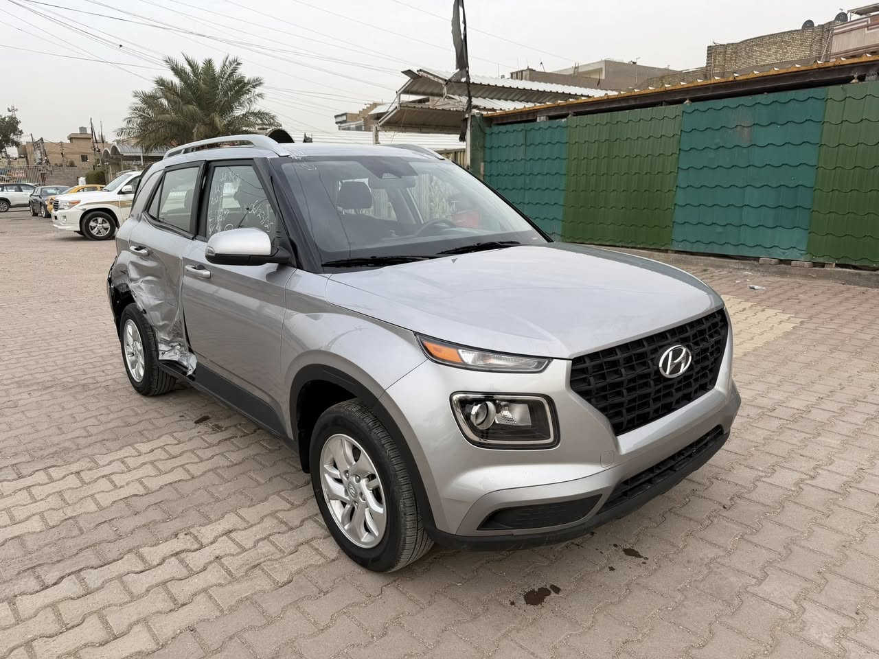 فينو 2025 دخول جديد منفيست بأسمي محرك 1600 حادثها موضح بالصور ماشيه 7 الاف بعدها زيرو مواصفاتها (بصمه _ تشغيل عن بعد _ اشاير بالمري _ رادارات_ 6 انظمه قياده _ تحديد مسار _ تدفئه بالكشنات _ تدفئه بالستيرن _ كاميرا خلفيه دواره _ شاشه كار بلي _ نقطه عمياء _ وباقي المواصفات المعروفه ) صور الحادث مرفقه بالمنشور
((( للبيع فقط على هذا الوضع بدون لوحات ))) 
السعر : 98$ 
العنوان : بغداد 
***********
