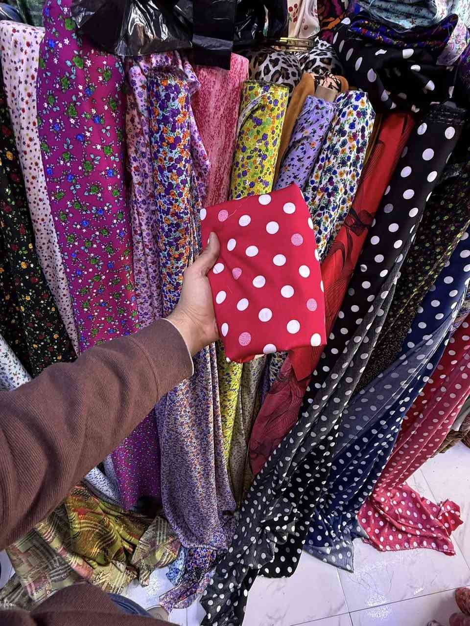 كشمير إيطالي آخر قطع سعر القطعه مترين ونص ٥ الاف


**إذا كنت صاحب هذا الإعلان وتريد حذفه لأي سبب، رجاءا أرسل رسالة إلى الدعم الفني**