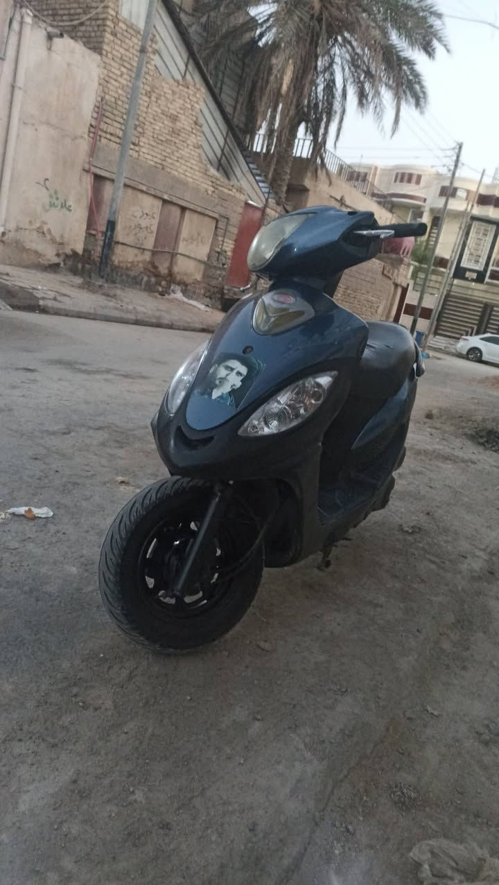 دراجه كامكو V2 للبيع مديل 16برغي مامفتوح بيه وين ماتريد افحص تحوير كابريتر مكان ناصرية السعر خاص 
***********
