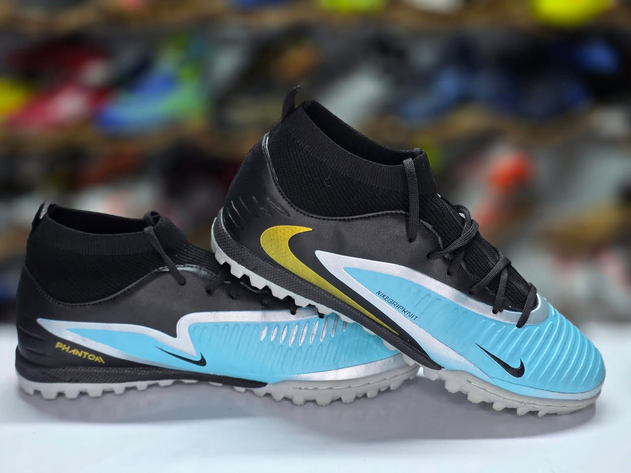 ❤️❤️جملةو مفرد ❤️❤️احذ الموديل ابو جاروب  Nike phantom 2026 خياطة خارجي و داخلي فيتنامي اصلي شرط الفحص فول مرونة وزن خفيف سعر فقط 20,000 وتوصيل موجود للجميع المحافضات فقط5000دينار 🚚🚚🚚🚚تازةتريؤين موديلي 2026ماركةي Nike phantom كورةوي دار ناوتةقةل و دةرةوةي تةقةل زةماني مانكيك و ماركةي فيتنامي قياسات 40بو 45كةياندن بةردةستة بوسةرجةم شاروشاروجكةكان تةنها بة 5000🚚🚚🚚🚚


**إذا كنت صاحب هذا الإعلان وتريد حذفه لأي سبب، رجاءا أرسل رسالة إلى الدعم الفني**