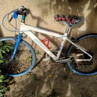 بايسكل ياباني ماركةalton حجم ٢٥ المنيوم  .المكان بغداد حي الجامعة لاست...