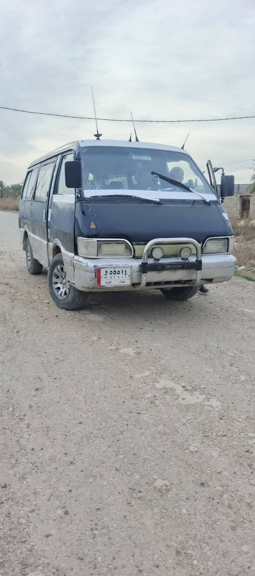 سلام عليكم
كيه بسته للبيع موديل 94
رقم بغداد الماني سنويه صاقطه 
كير محرك اكسل كفاله شواصي كفاله 
مشط باور جدد كهربائيّات كله شغاله دوشمه جديده تخم تاير صدر جديد سلف دينمو باتري 
سياره جاهزه وخير من الله كبل للشارع مكاني بغداد منطقه الطارميه السعر 32 وبيها مجال بسيط ***********///***********
