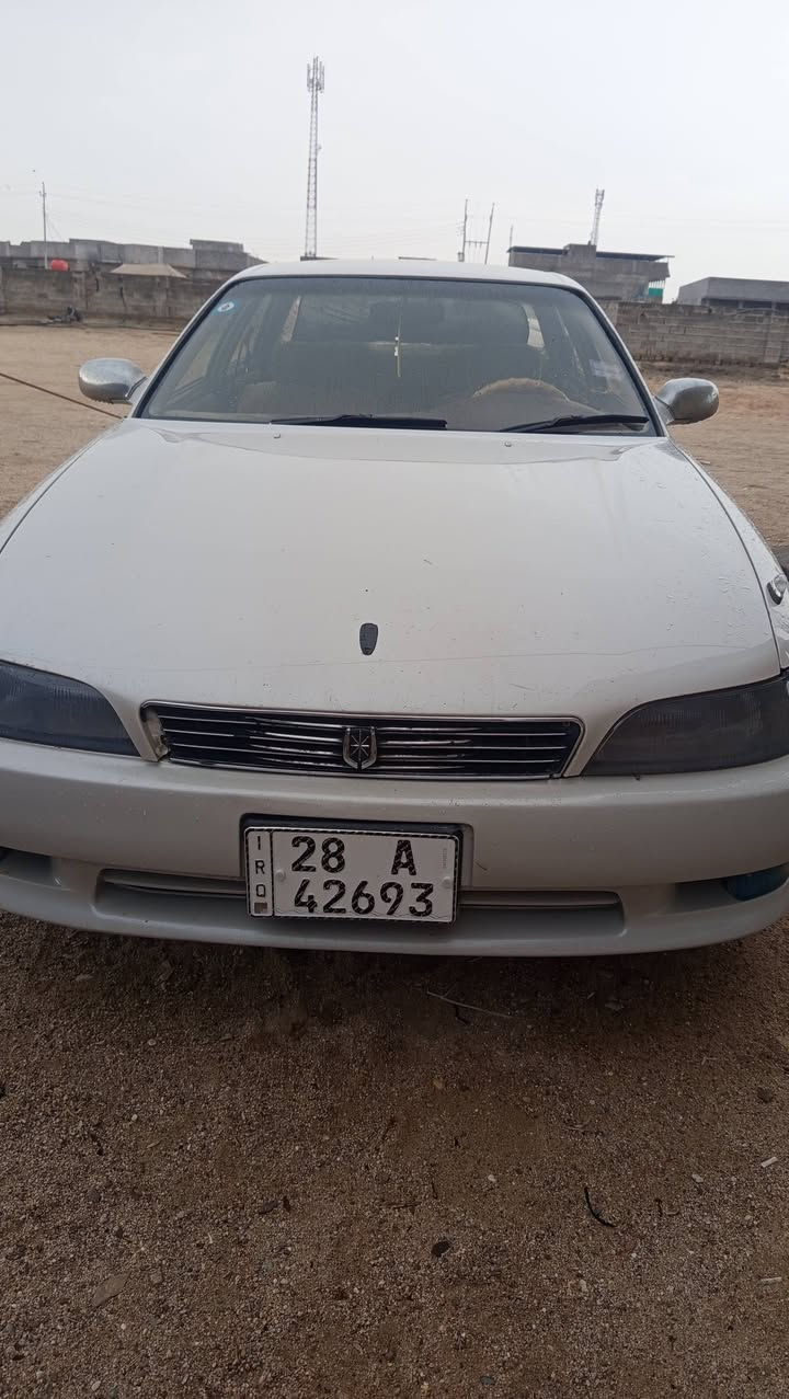 مارك للبيع كفاله عامه طخم تاير  حداده تبريد سياره ما بيها اي نقص رقم جديد دولي وسنويه 2031صالي اسبوع من شادهن مكان السياره (الزبير﴾ السعر 70 ورقه الرقم للستفسار ***********اثير***********
