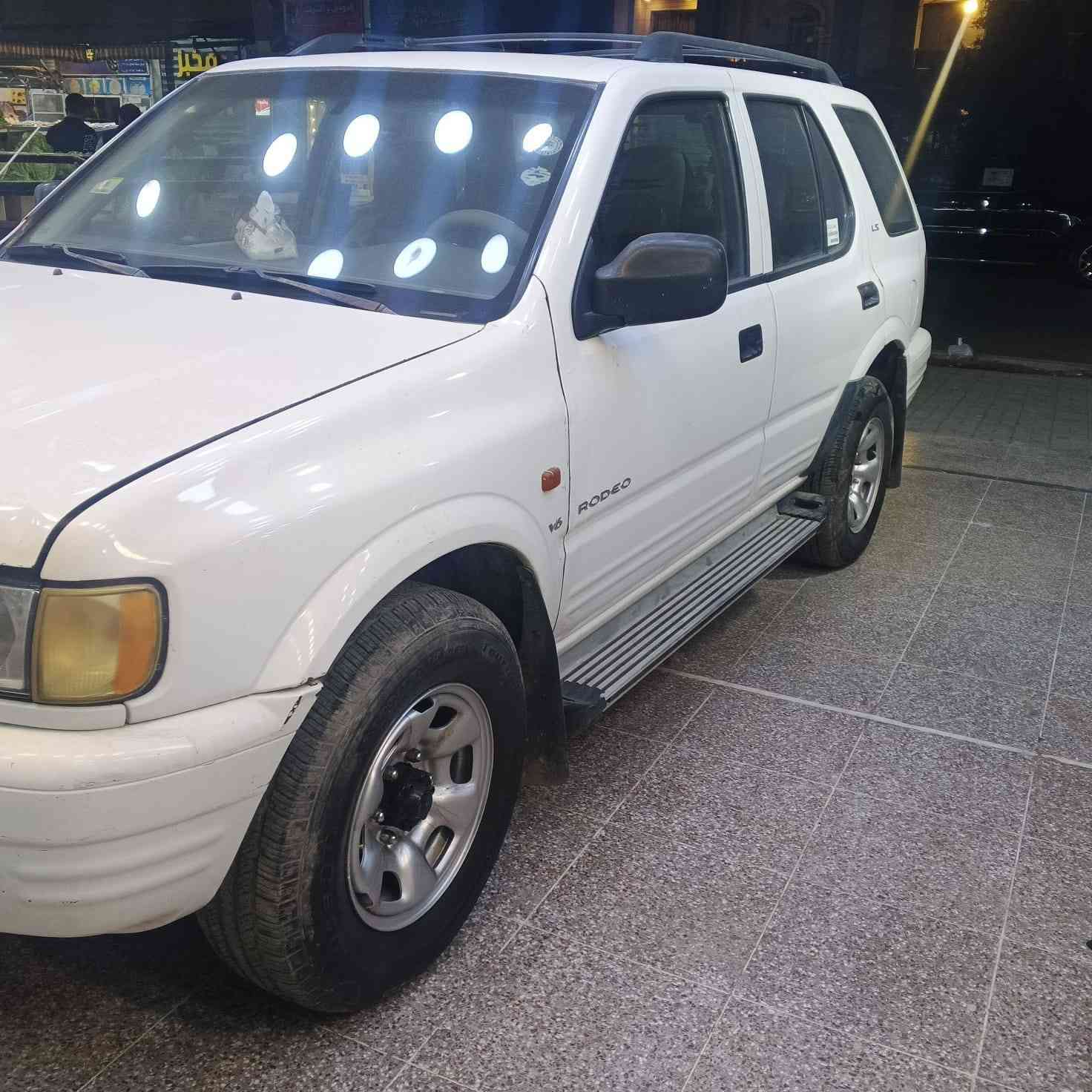 السلام عليكم ازوزه للبيع موديل ٢٠٠١اربيل مكينه وكيربلادي نضيفه جدا
تحويل مباشرمكاني بغداد
٦٢ورقه وبيها مجال
***********
