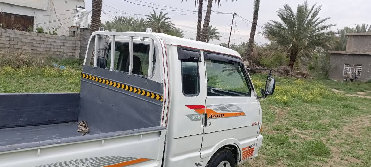 كيه بنكوو للبيع موديل 96 رقم صلاح الدين مشروع وطني كفاله عامه كير محرك شاصي اكسل السعر 57ورقه أو بيها مجال العنوان ديالى الخالص لمعرفه التفاصيل اتصل على هذه الرقم *********** واتساب
