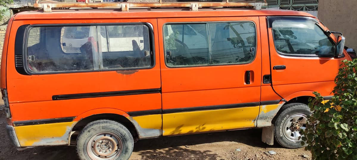 السلام عليكم هايس موديل 1999 رقم بغداد الماني محرك كاز ياباني بيهة صوت ابراص المحرك ما ينقص ولا يبخر سعر 30 معه المجال اتصل وتدلل ***********
