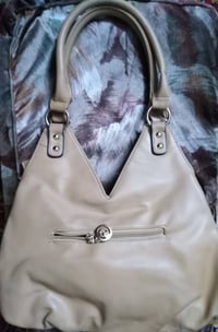 اكسسوارات شخصية • سعر قابل للتفاوض • قطع متعددة