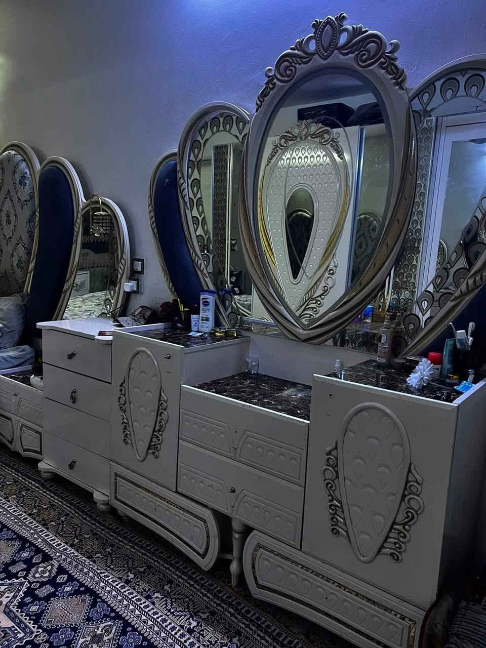 السلام عليكم غرفة نوم تركيا درجة اولى مستعملة رايدها ب٥٥٠ بيها ضرر بسيط والسعر بي مجال الي يريد يراسل خاص ويدلل


**إذا كنت صاحب هذا الإعلان وتريد حذفه لأي سبب، رجاءا أرسل رسالة إلى الدعم الفني**
