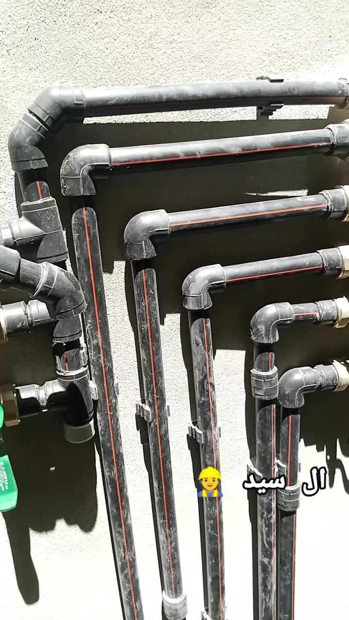 عبد تأسيس صحيات عامه مي مجاري تأسيس بي نضام طرق الحديثه في كركوك ***********
***********
