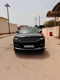 ٧ راكب • محرك V6 • دفع رباعي
