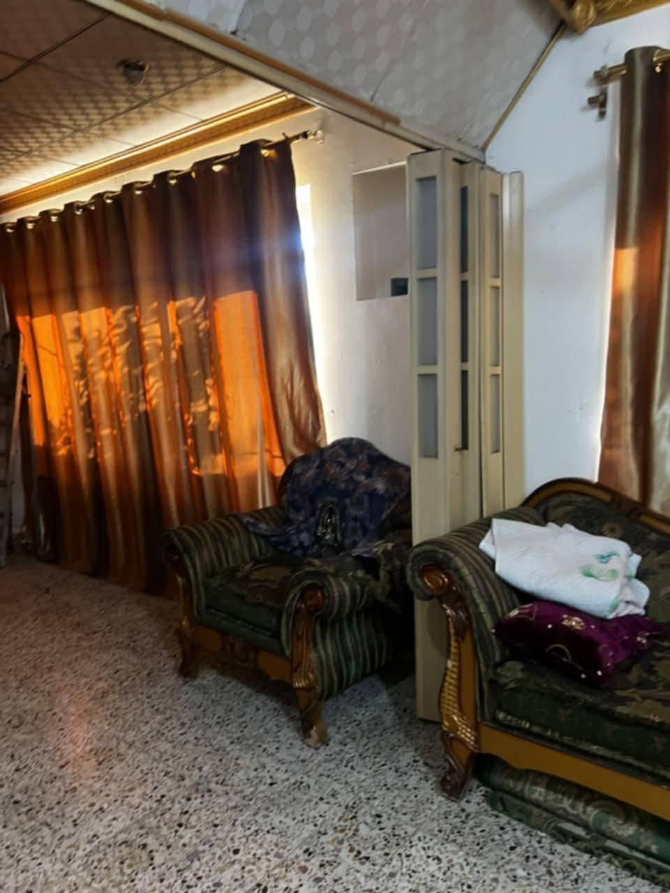 طخم رئأسي خشب عراقي ثقيل 5 مقاعد 300
عنوان حي الدندان


**إذا كنت صاحب هذا الإعلان وتريد حذفه لأي سبب، رجاءا أرسل رسالة إلى الدعم الفني**