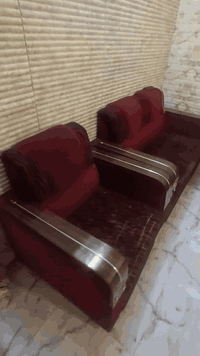 تخم للبيع 10مقاعد مابي ضرر اوكسر موضح بصور سعر150
للتواصل ***********
