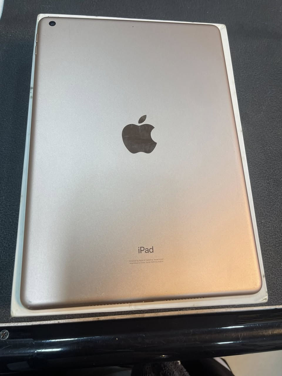 ايباد سفن 7
ابل ذاكره 32 
الايباد نضيف واستعمال قليل 
مكفول من صيانه 
175 وبي مجال كلش قليل 
***********
