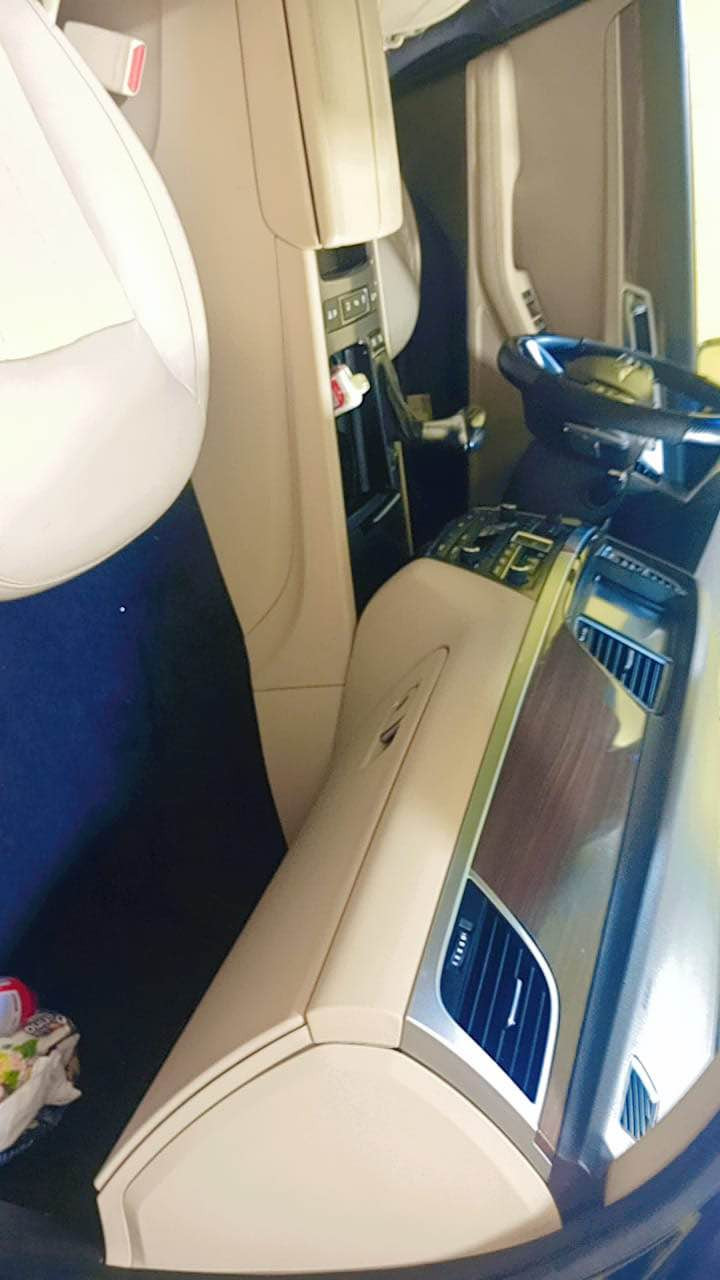 السلام عليكم 
جينسس للبيع g80 
موديل 2019
كت سبوت 
فول مواصفات عدا الماوس 
برده خلفيه كهرباء تفتح على R 
كشنات كهرباء وخزن وضعيتين وتدفئه وتبريد بالكشنات 
السيارة ماشيه 49 الف ميل وقابل للزياده 
رقم ميسان السنويه منتهيه 
گير ومكينه مكفولات 
الحداديه جيده
السعر :168 
***********
مكان السياره العمارة عمارة, ميسان
