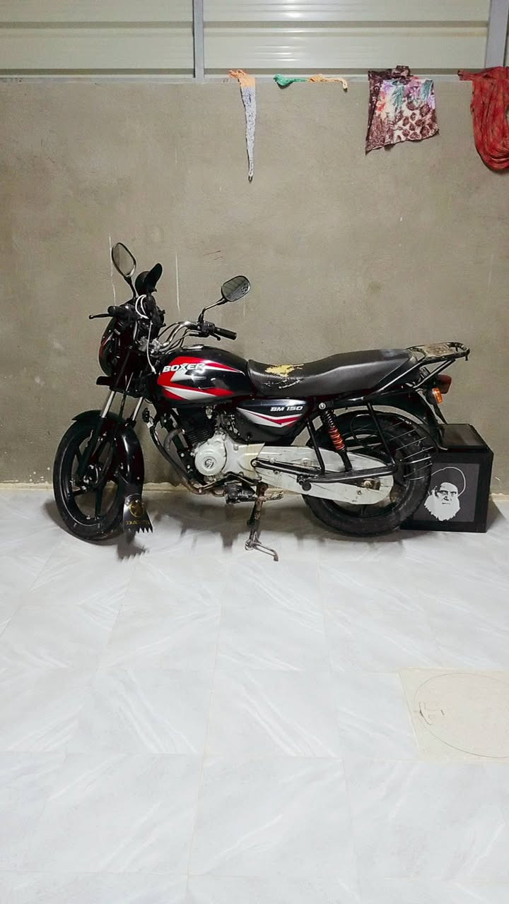 دراجه للبيع موديل 21مكفوله كفاله عامه دراجه وضع شركه برقي ما مبدل بيها كلها على وضع الشركه السعر 1500اوبيها مجال قليل ***********
