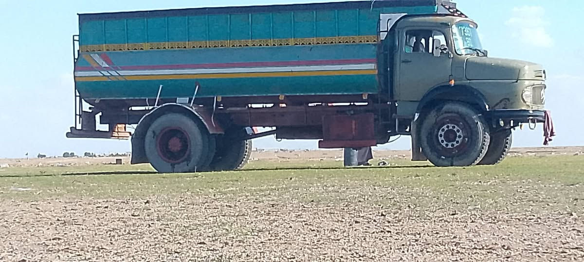 قجمه للبيع موديل 54 محرك 82 اكسن 81 كير 25 قماره بلاديه رقم انبار انكليزي مكان كربلاء السعر اتصل ع الرقم ***********/
***********
