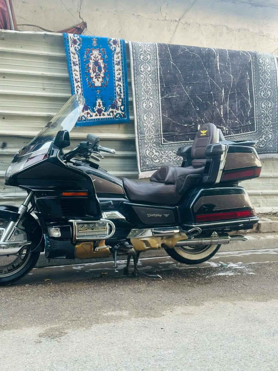 سلام عليكم شباب كولدن 1500كفاله عامه درجه مانقصه شي موديل97درجه جديده مكمركه كامله سعره 27وبيه مجال مكاني بغداد دوره ***********
