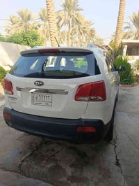 سورنتو 2012 بغداد خليجي فول بدون فتحه 7راكب تبريد 3 قطع محرك 2400 مصبو...