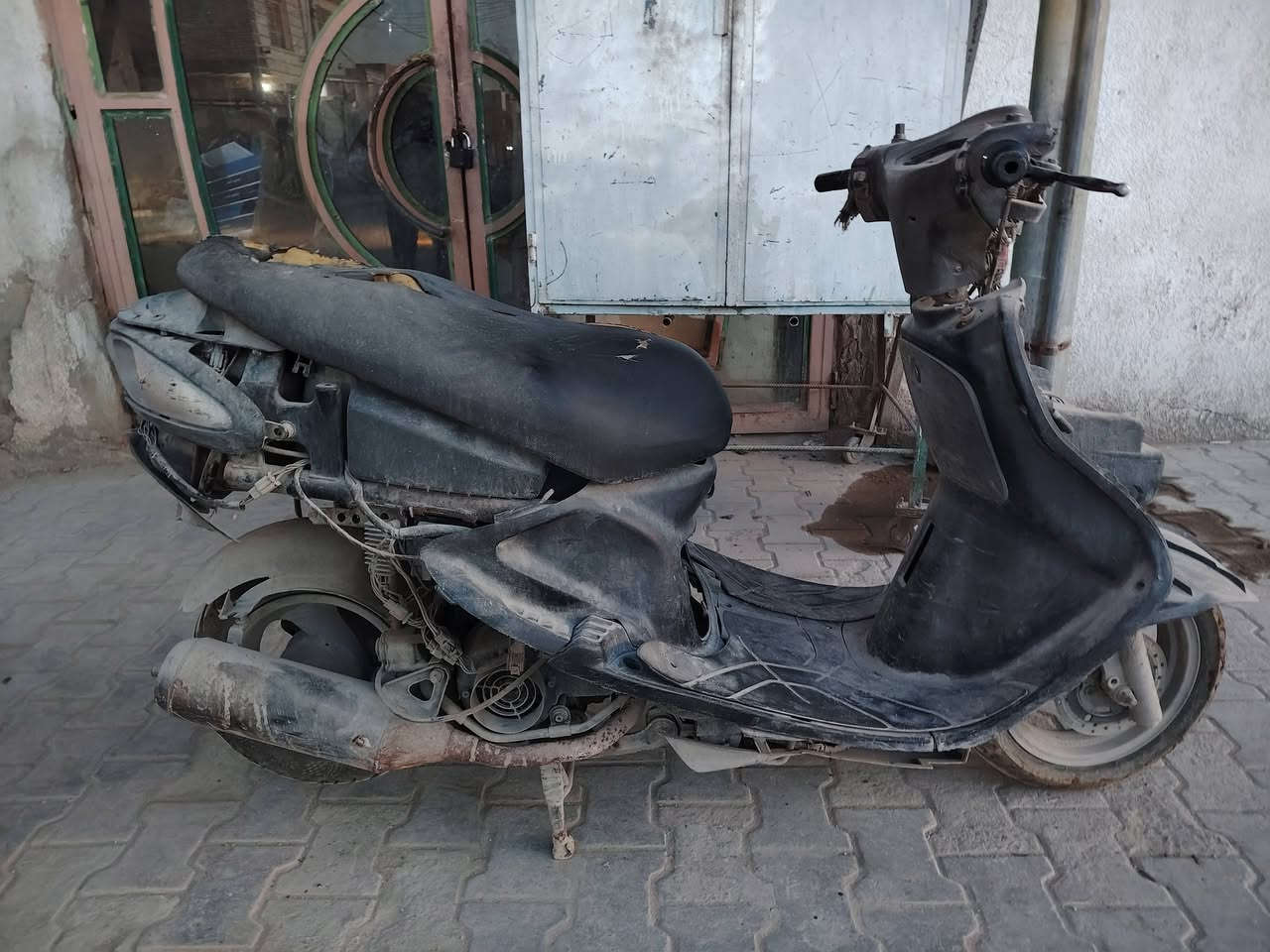 السلام عليكم🖐️
دولفين فراشه للبيع
سعرهه 100 وبيهه مجال 
تخربط يرادلهه كابريتر
مكاني نجف فلكت المطار 
للاستفسار ***********
