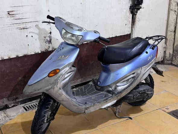 دراجه بيجي  60 كلشي شغال بيها صارلها شهرين من طالعه من الحاويه
السعر : 550 ألف 
رقم ه‍اتف : ***********
