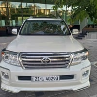 لاندكروزر GXR • ٢٠١٢ • بدون بويه