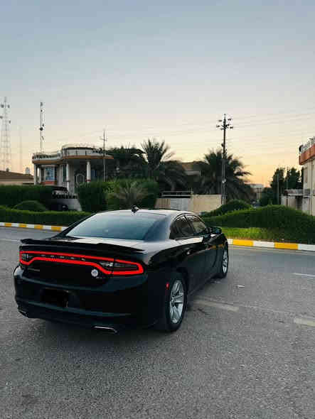 السلام عليكم 
جارجر للبيع او مراوس حسب القناعه
موديل 2017
معلايه 2018
رقم بغداد الجديد بسمي تحويل ثاني يوم 
حادث كلش خفيف الصور  بلمنشور
سياره جاهزه  مابيها نقص 
كير مكينه حداديه تخم تايركله كفاله 
محرك 3600
شاشه جبيره 
كشنات جلد كهرباء 
كامره دواره تحكم ستيرن
سياره جاهزه سعر 175 
شراي يتصل 
***********
