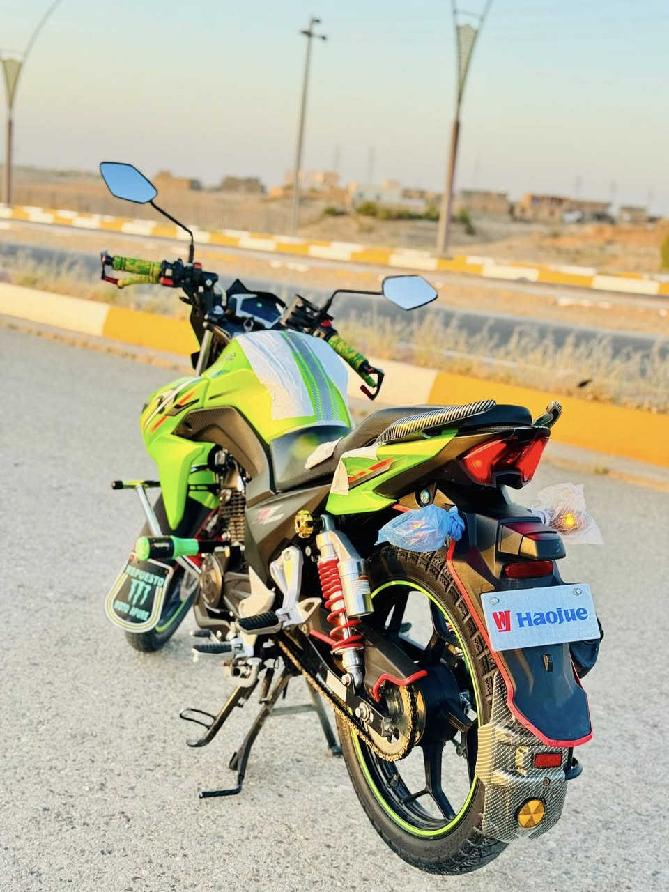 بسم الله الرحمن الرحيم 
ماطور هاوجي DF للبيع موديل 23 ماشي 14 الف مرقم كامل سنويه عضم عاج شرط تحويل نضافه خير من الله محرك شرط ما ناقصه شي ماطور لوك ***********
