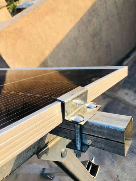 تحطيم الأسعار 🔴🔴🔴

يتوفر جميع ملحقات تثبيت الواح الطاقة الشمسية بجودة ممتازة وأرخص الأسعار للشركات ومكاتب الطاقة والمهندسين 
قوة وجودة وارخص سعر يتوفر توصيل لكل محافظات العراق
للحجز راسل الصفحه او واتساب ***********
