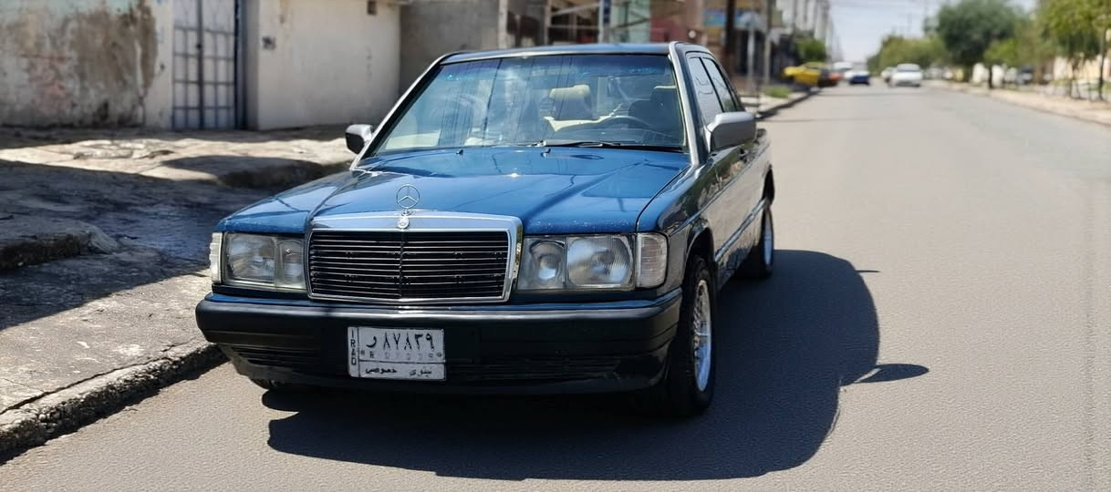 السلام عليكم مارسيدس بنز 190E
موديل 1991 السيارة مصبوغه جمالية
محرك 4 سلندر 1.8 كابون بانزين
الرقم السيارة الاماني نينوئ
السيارة تحويل فقط
العنوان موصل الايمن
***********
