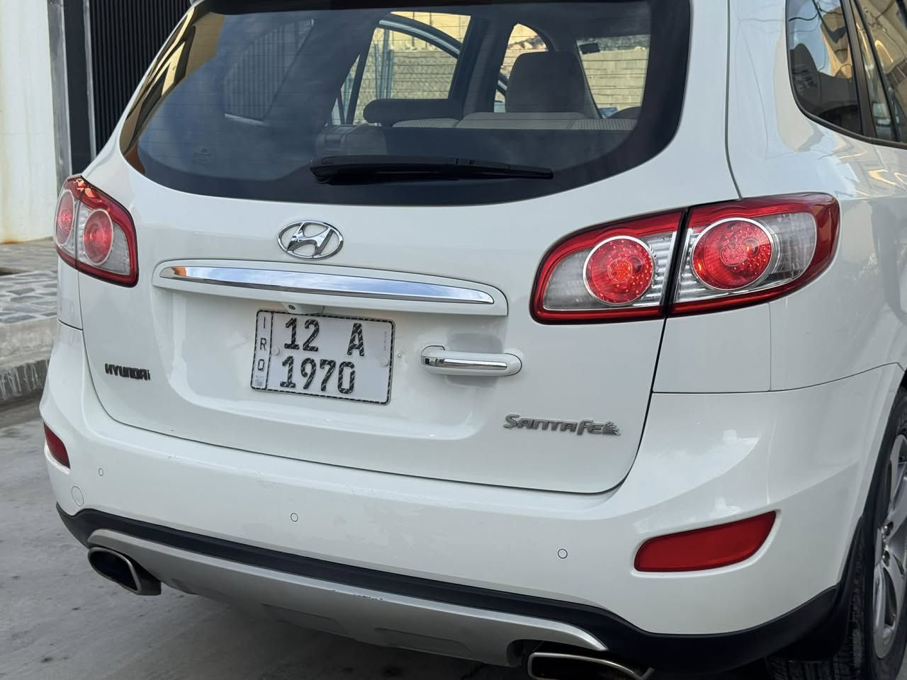 سنتافي2012
السياره ماشيه ١٤٣ ألف كيلو

فول مواصفات ٧ ركاب

فتحه سقف

كشن كهرباء

داخل لون بيجي

بصمه 

سنويه وهزة جديد

***********
