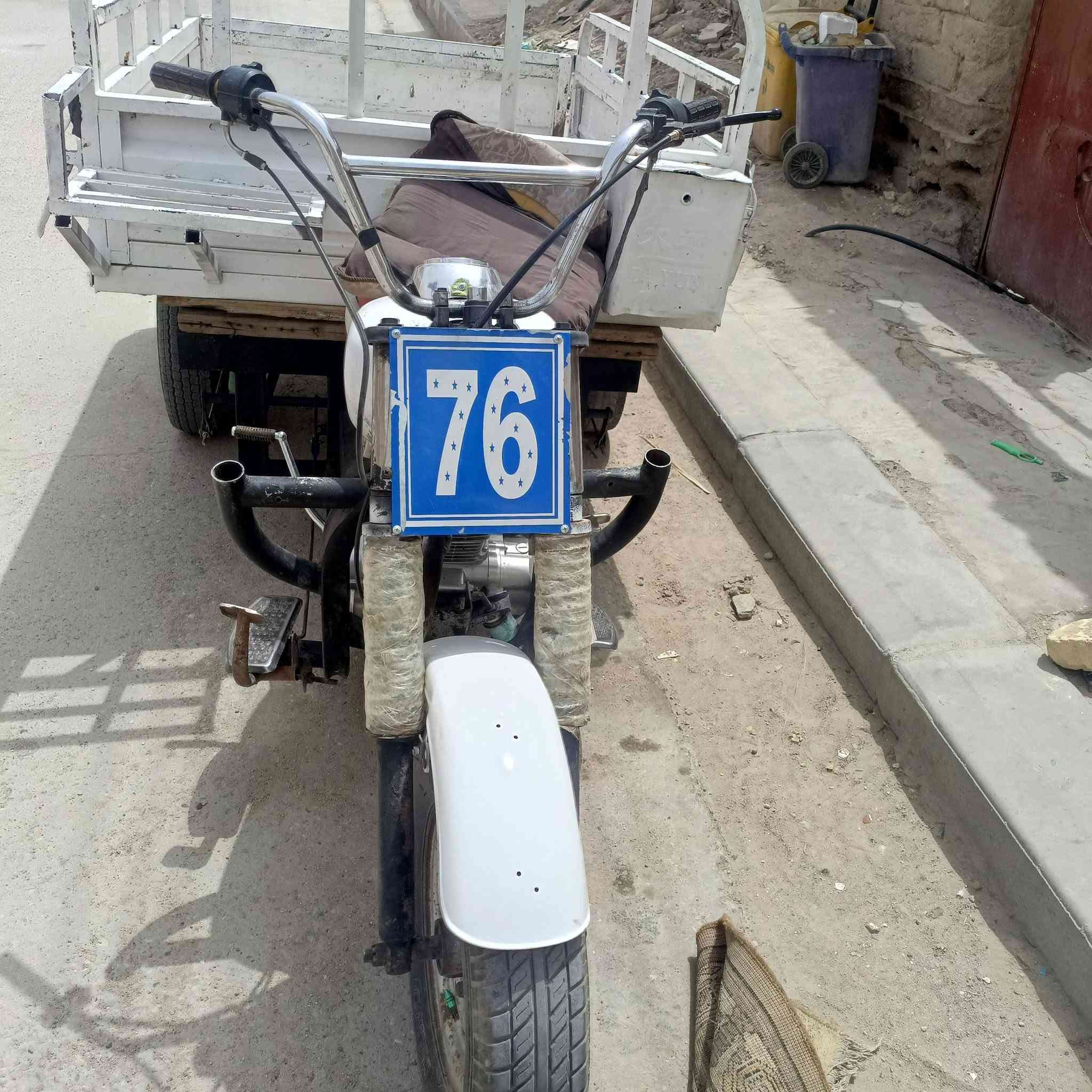 1000و***********

