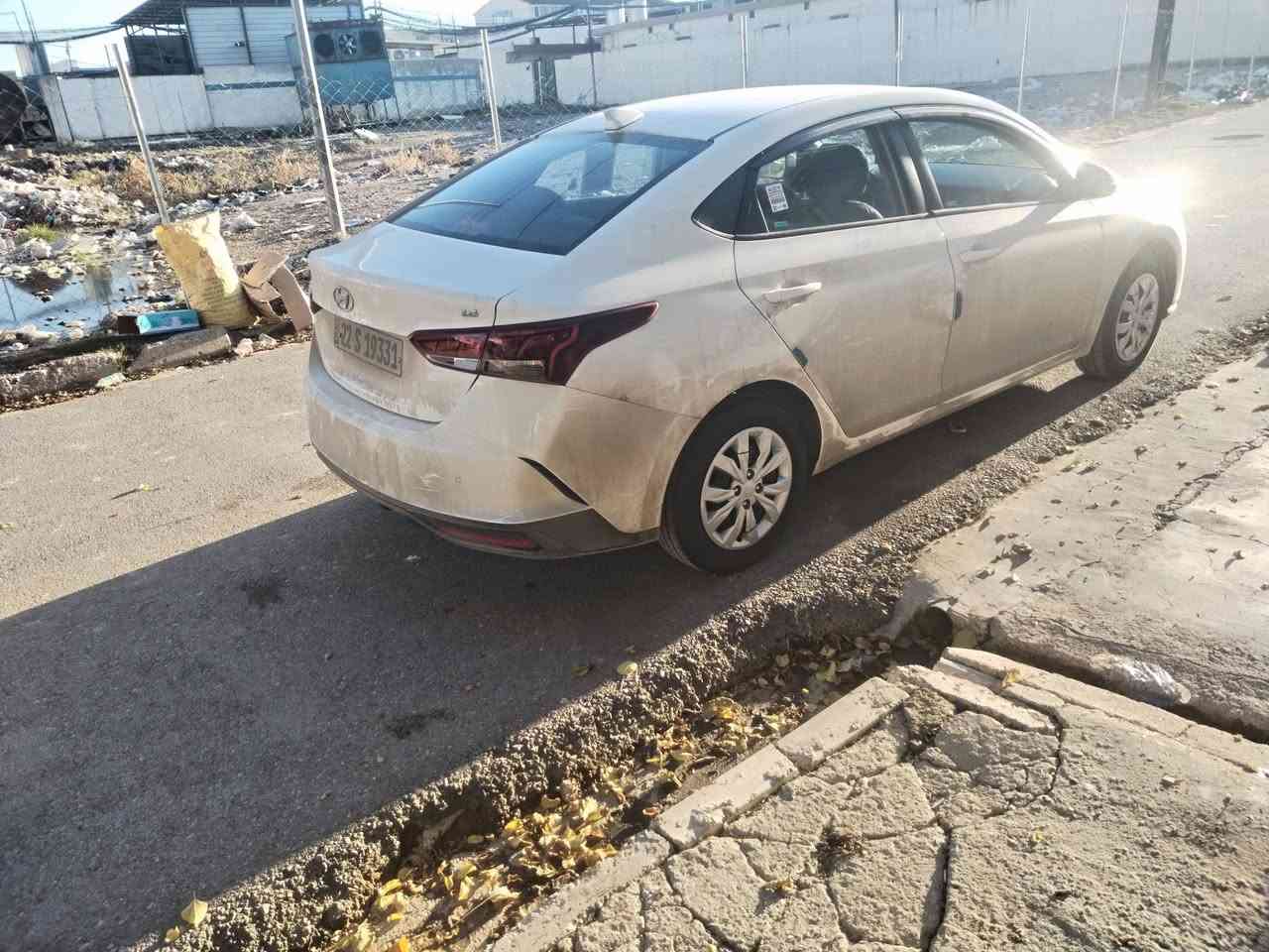 للبيع سيارة اكسنت ٢٠٢٣ نص فول باقي التفاصيل الخاص ***********
