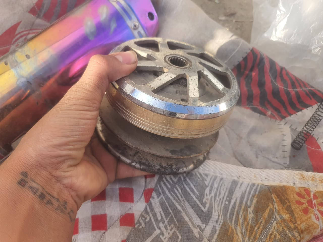 كلج مال مال سكنس جبلي ماعرف ماكس يرهم تزويد للبيع قيم ذا تعرف بي ماتعرف لا تنطي سعر شراي يجي خاص
وصالنصه اب ١٢ الف ولعقل اب ١٥ بس كلج سعره حسب ماعرف تزويد من ٤٠ وفوك قيم وتدلل


**إذا كنت صاحب هذا الإعلان وتريد حذفه لأي سبب، رجاءا أرسل رسالة إلى الدعم الفني**