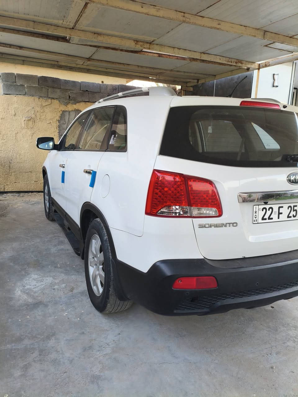 السلام عليكم 
سورنتو 2012 
مواصفات نص فول 
سياره مكفوله 
محرك أربعه سلندر 2400
الاستفسار عله الرقم ***********
