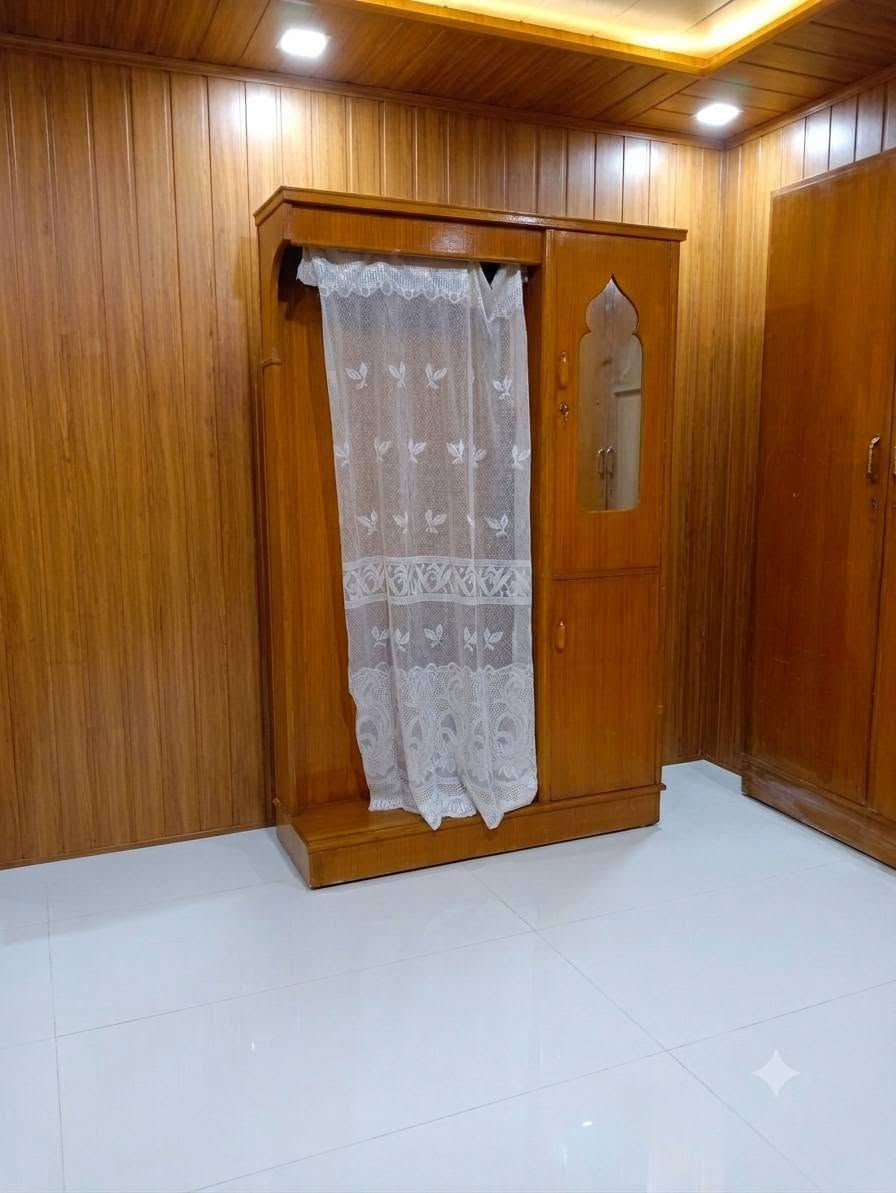 مكلف بلنشر غرفه جدا نظيفه مكانها حله السعر 600وبيها مجال مستعجله على البيع اي ستفسار اتصلو *********** حلة, بابل

