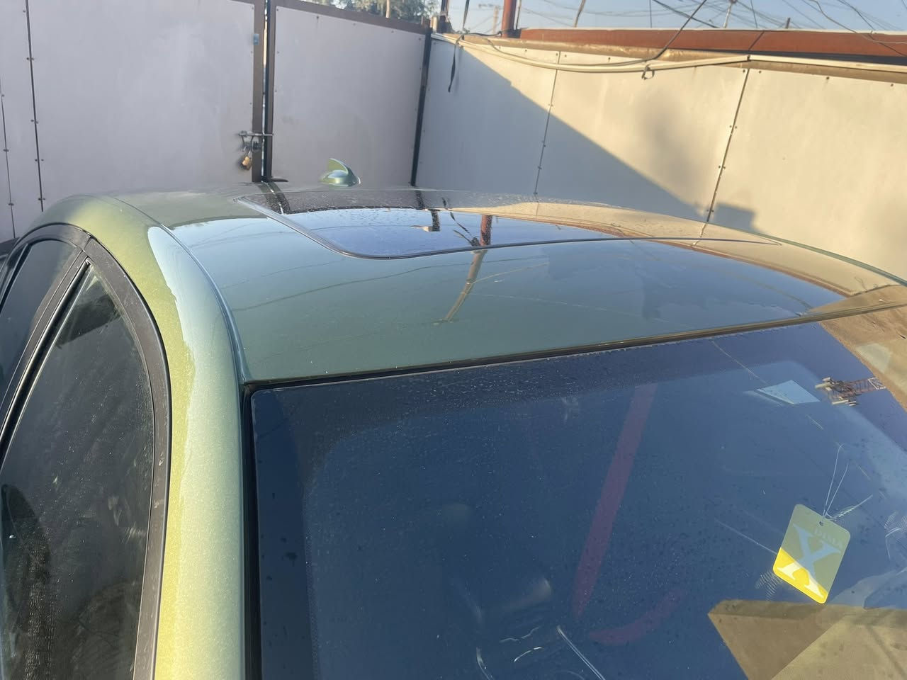 السلام عليكم دوج جارجر موديل 2022سكات باك v8 6400 فول مواصفات ماشيه 33 ألف حادثه موضح بالسونار السعر 230 وبيها مجال مكاني بغداد للاستفسار ***********
