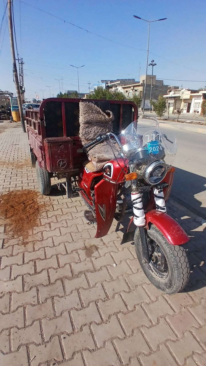 سلام عليكم ستوته دايوان 2017 اوراق كامله محرك وكسل خير من من الله بدي نضيف كلشي ما عايزها كبل الشارع رايدها ب 850وبيها مجال مكاني بلدروز


**إذا كنت صاحب هذا الإعلان وتريد حذفه لأي سبب، رجاءا أرسل رسالة إلى الدعم الفني**