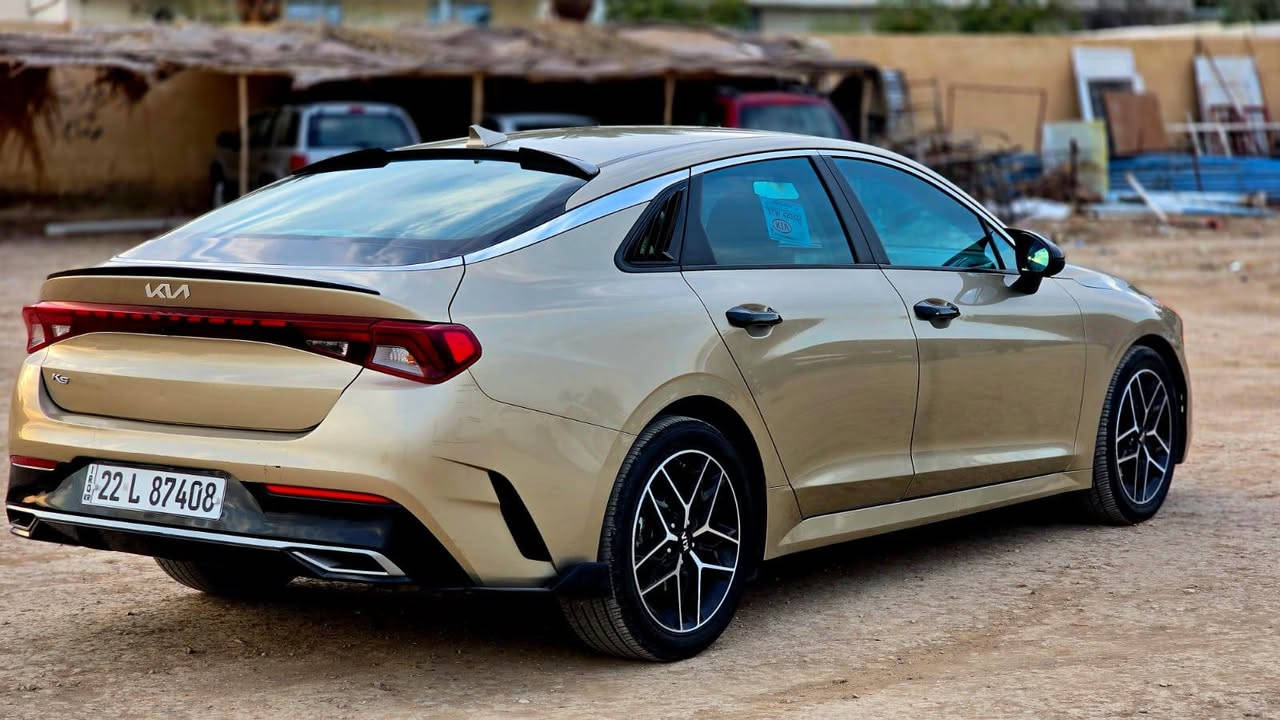 للبيع k5 لون ذهبي مميز
موديل 2022
محرك 1.6 تيربو
بصمة شاشة كامرة 3 انظمة قيادة وباقي مواصفات ال k5المعروفه
وارد امريكي السيارة جديدا جدا
بيها صبغ البنيد وشوية كلير بالباب مال الصدر
صور الحادث مرفقة بالمنشور 
رقم اربيل 
سعر السيارة 168 وبيها مجال
 للاستفسار ***********
