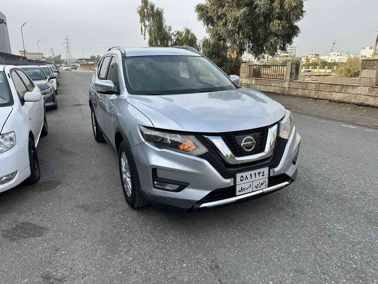 نیسان رۆگ ٢٠١٨ SV
فول مواسەفات بەس بێ سلایت بەسمە شەغال کوشین کارەبای و هیتەر رادار سندوق شەفت 
سبوخ چاملخ و نیو دەرگا بێ ئێرباگ بێ ژۆرێ هەموو شتەک بە شەرت 

نیسان رۆگ ٢٠١٨ SV 
فول مواصفات فقد بدون سلايت بصمة شغال كوشين كهربائي و هيتر رادار صندوق شفط 
سبوغ جاملخ و نص باب بدون دواخل بدون ايرباگ كل شيئ بشرط 
***********
$١٦٧
