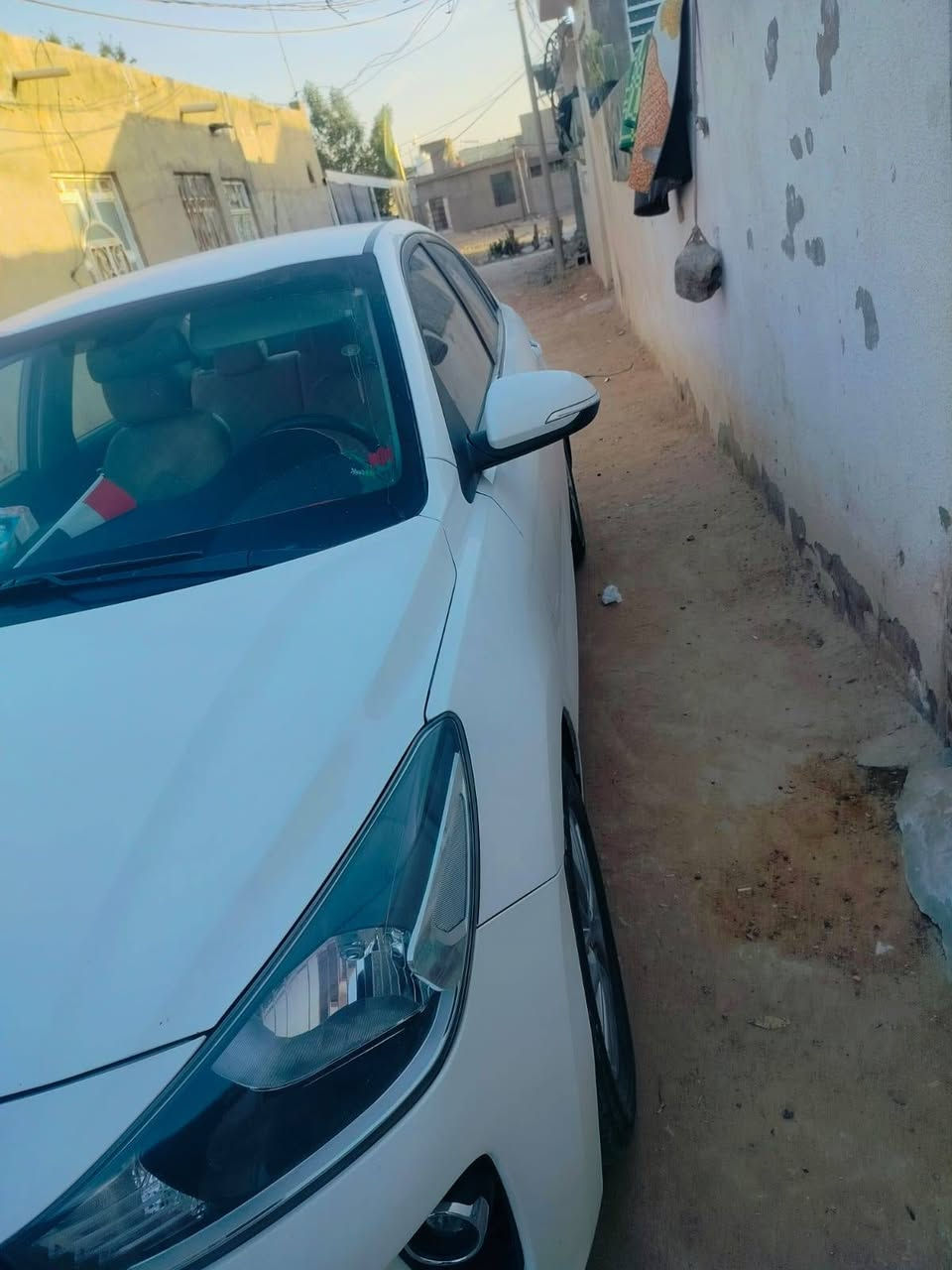 كيا ريو خليجي 2018  جاهزه من كلشي ماشيه 140 حره بغداد دولي بسمي سنويه لل2030 بيها صبغ  جاملغ وشويه من البنيد سياره برغي مامفتوح بيها من محرك كير حداديه تخم تاير تبريد  محرك 1600 شرط

***********
