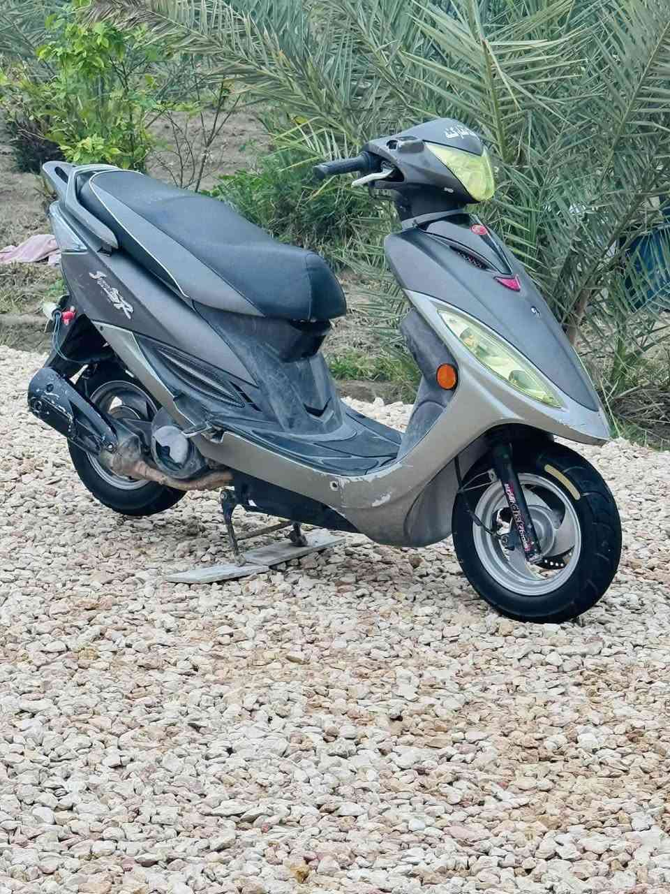 دراجه كامكو جي 4 مامفتوحه وين مايعجبك تفحص كهربئيات شغاله ڱڵـه  مكان مشخاب سعر 650 بيه مجال


**إذا كنت صاحب هذا الإعلان وتريد حذفه لأي سبب، رجاءا أرسل رسالة إلى الدعم الفني**