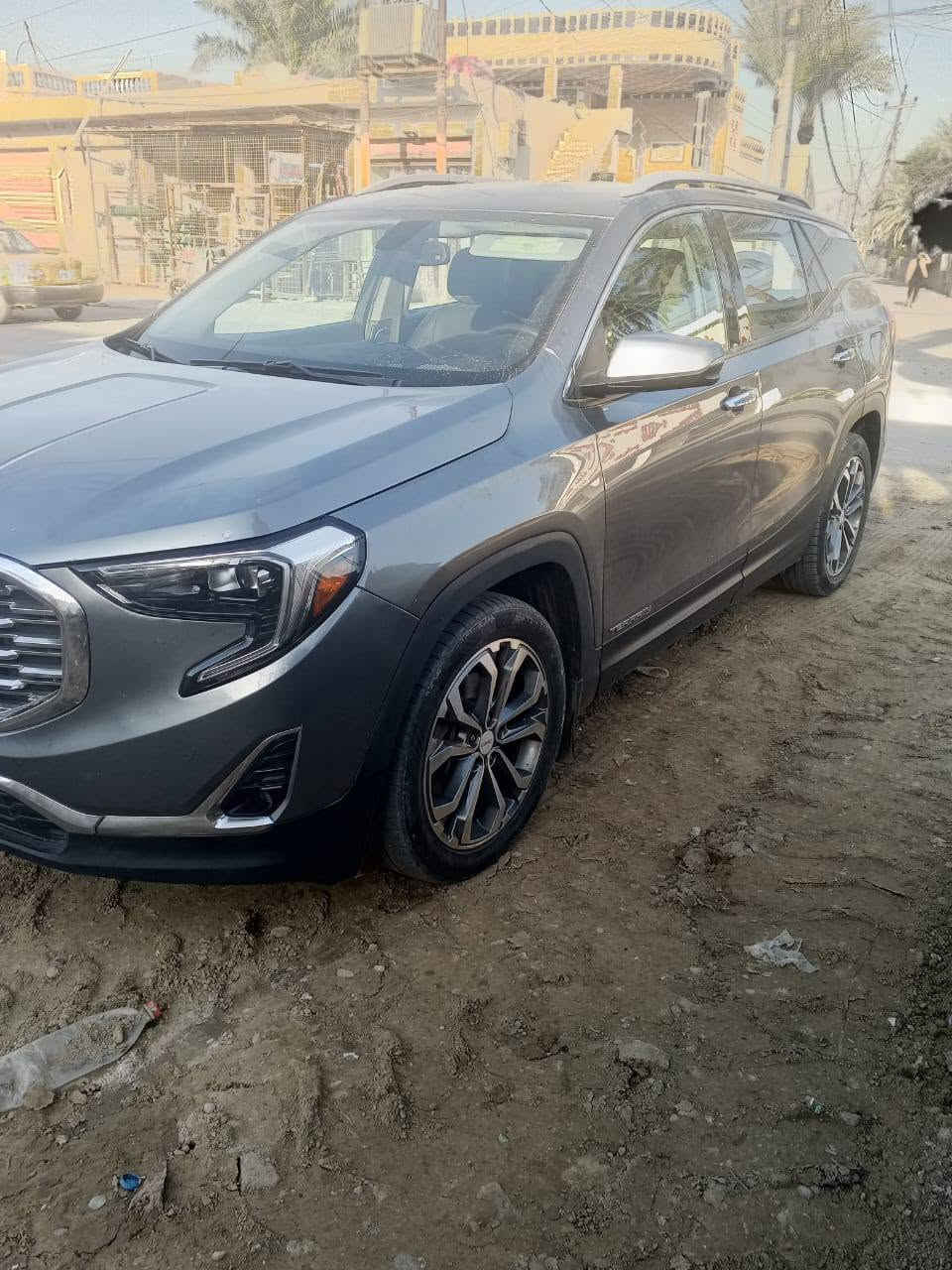 السلام عليكم
جمسي تيران موديل 18 مكينه 2000 تيربو رقم بغداد بأسمي تخم تاير صدر جديد كرسي هزاز فول مواصفات عده الفتحه ماشي 106 كلش نضيفه بيها 3 قطع صبغ 
السعر 138 بيها مجال العنوان بغداد البياع شرطه الخامسه
***********

