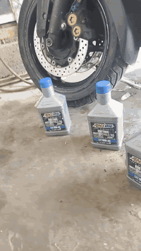 للبيع تي ماكس 2011
دراجه كفاله عامه لون اسود 
عليه وشمه رياضي 
تجوه رياضي 
ممشاهه 28الف 
دراجه بطناش شك كاع 
كزوز رياضي 
سايد بريك رياضي 
قبق عنبار رياضي 
قبق فلاوين رياضي 
دراجه ما متعوبه من بيت الكوفي 
سبب البيع ضروف لا اكثر تجي تفحص غير هذا كلام 
لا تأخذ السعر 33بيه مجال بسيط شراي فقط لا ضل تعلق وتكسر حلاال عالم متعجبك لا تعب روحك 
3سويجات 
اوراق كامله 
أحله من صور تزويد ما مصوره 
مكان ديالى بلدروز 
***********
***********
