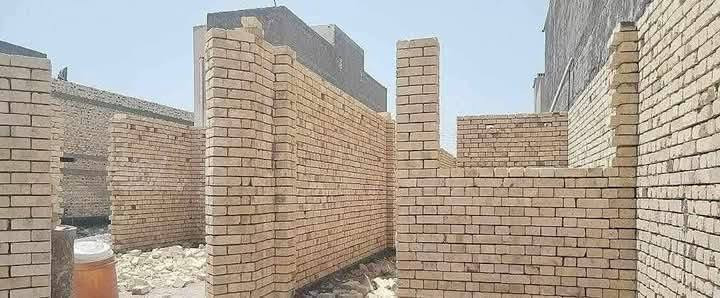 سلام عليكم خلفه بناه طابوك بلوك فرمستون درجة اوله اشرف مهندسين مصداقيه بعمل ولتزام بلعمل باسعار مناسبه انتصل وبيك خير ودلل ***********
