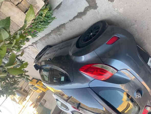 للبيع هونداي فولستر وارد امريكي 2013
محرك 1600 GDi عادي المرغوب ، صبغ
حزام ، فول مواصفات بصمه ابواب و تشغيل
هزه جديده و سنويه للـ28 رقم بغداد باسمي
سعر 67 $ بيها مجال بسيط ، مكان السياره
بغداد / ‭0772 260 0816‬
